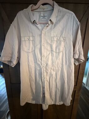Tommy Bahama Short-Sleeve Button-Up Shirt in Light Beige XL